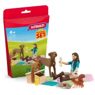 Schleich: Picknick mit Liza und ihrem Hund Spielset (42746)