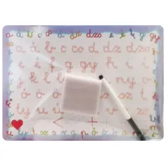 Lernfördernde Zeichentafel mit abwischbarem Filzstift: Buchstaben - D-Toys Bild 2