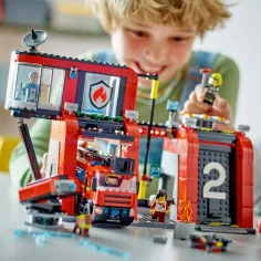 LEGO® City: Feuerwehrstation und Feuerwehrwagen (60414) Bild 5