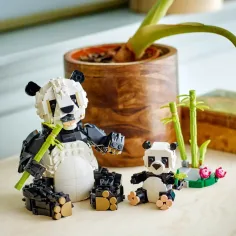 LEGO® Creator: Wildtiere: Pandafamilie (31165) Bild 4