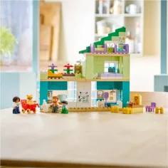 LEGO® DUPLO®: 3-in-1 modernes Familienhaus mit Figuren (10470) Bild 5