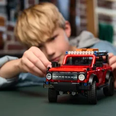 LEGO® Technic: Ford Bronco® SUV (42213) Bild 6