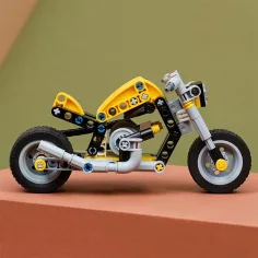 LEGO® Technic: Gelbes Motorrad (42225) Bild 5