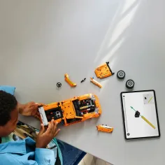 LEGO® Technic: Schnell und Böse Toyota Supra MK4 (42204) Bild 3