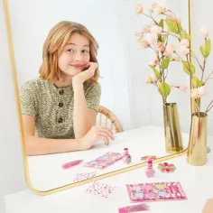 Make it Real: Blooming Beauty Blumen-Make-up-Set Bild 4