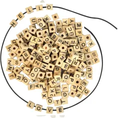 PlayBox: Naturholz fädelbare Buchstabenwürfel in 7x7mm Größe, 300 Stück Packung