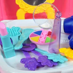 Rosa Schönheitset im Rucksack mit Spielschminke, Spiegel und Zubehör Bild 6