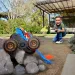 Hot Wheels Monster Trucks: Mega Tiger Shark RC ferngesteuertes Auto - Mattel