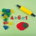 PlayBox: Kunststoff-Knetform-Set mit Ausstechformen und Nudelholz, 42-teilig