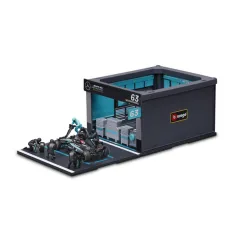 Bburago: F1 Rennwagen 1/43 – MB AMG W15 E Performance Boxengasse Bild 3