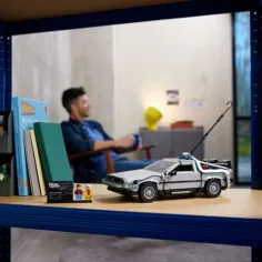 LEGO® Creator: Zurück in die Zukunft Zeitmaschine (10300) Bild 10
