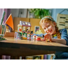 LEGO® Friends: Musikinstrumentenladen und Wohnung (42653) Bild 8